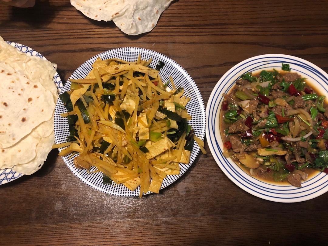 小炒牛肉