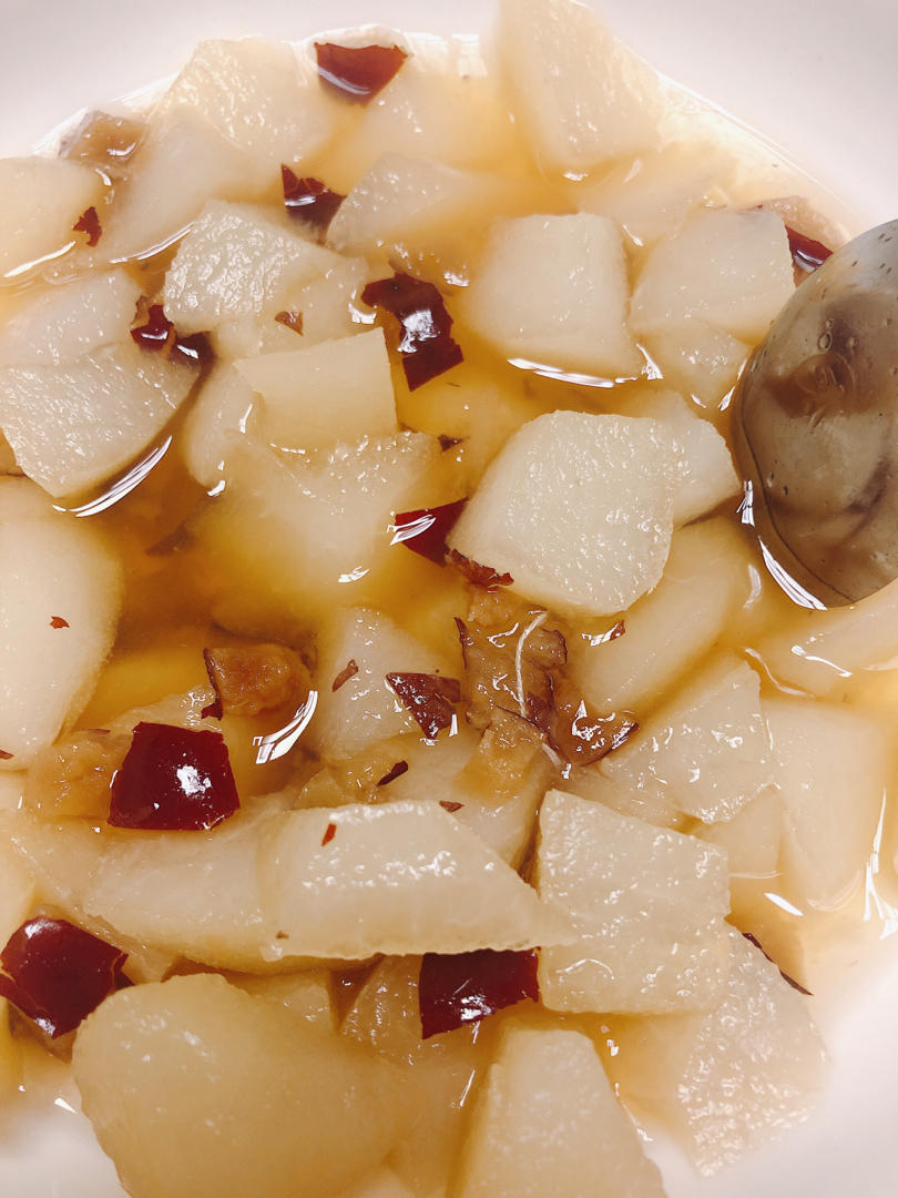 gogo淩爷做的冰糖炖雪梨