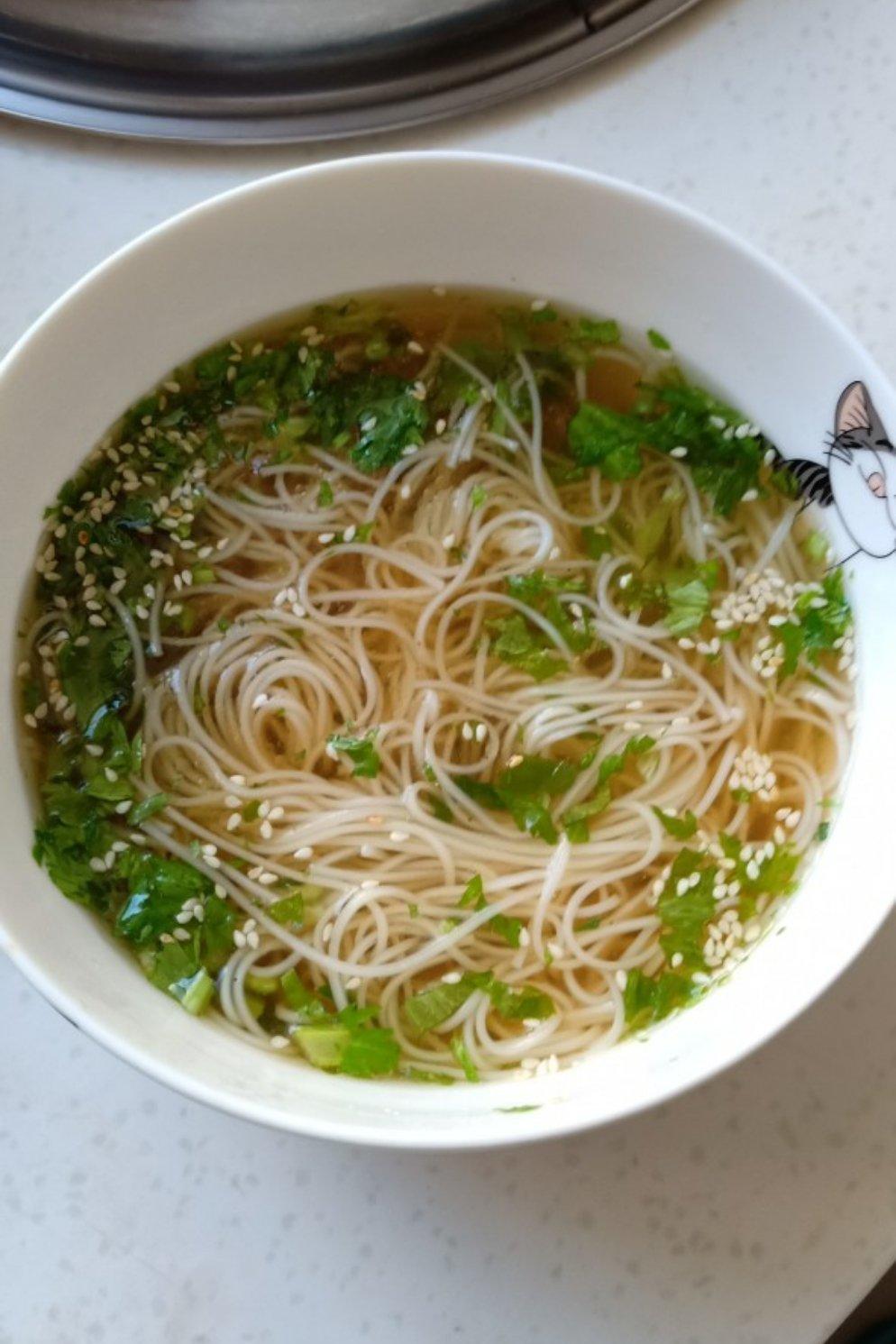 小葱麻油酱油面