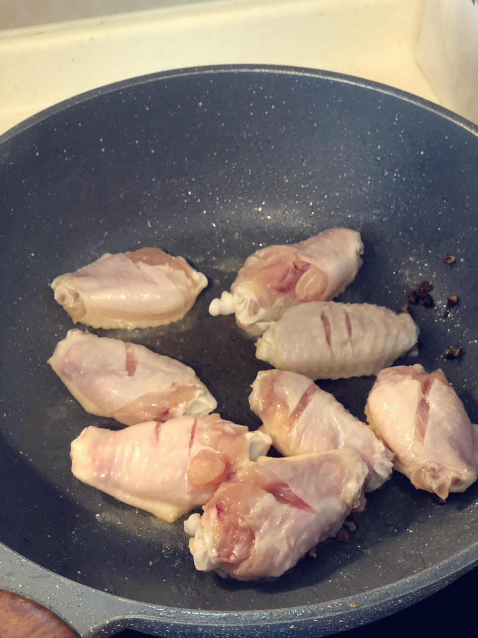 Ma草莓Ma  宝宝爱吃的红烧鸡翅中