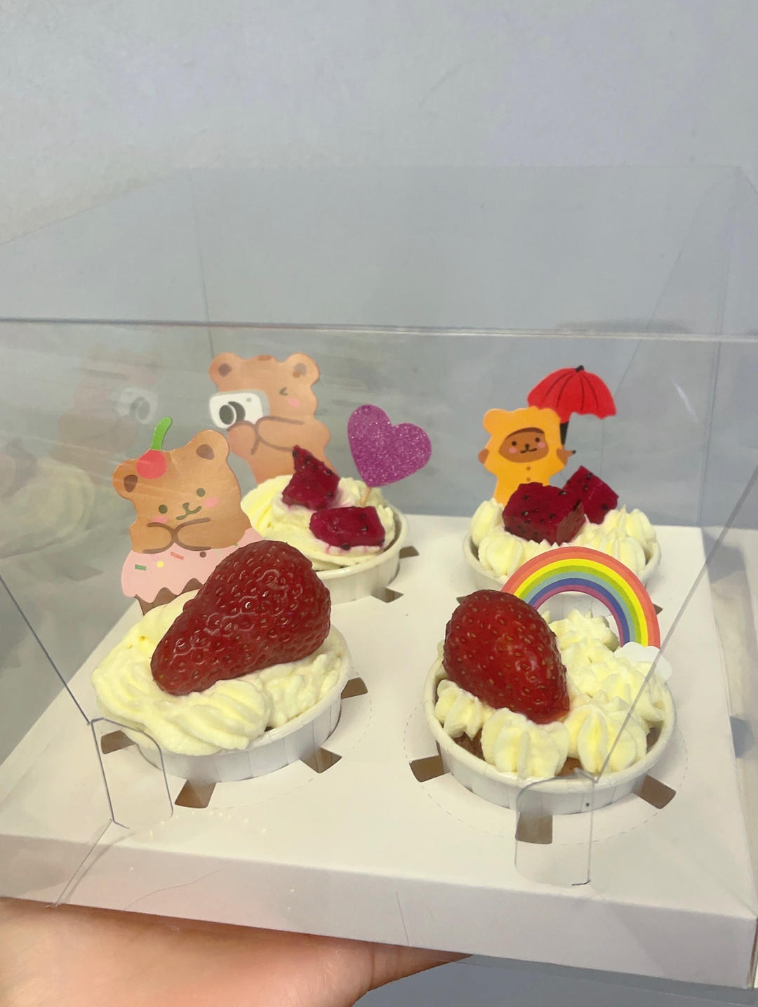 四段烘烤，纸杯蛋糕不开裂不回缩