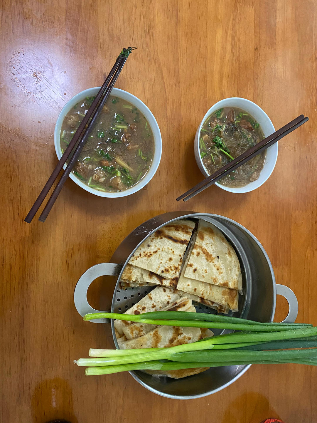 烙饼不硬的小窍门 掌握了你也能看出柔软多层凉了不硬的小油饼