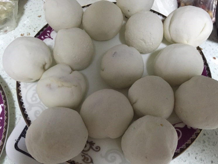 黑芝麻汤圆