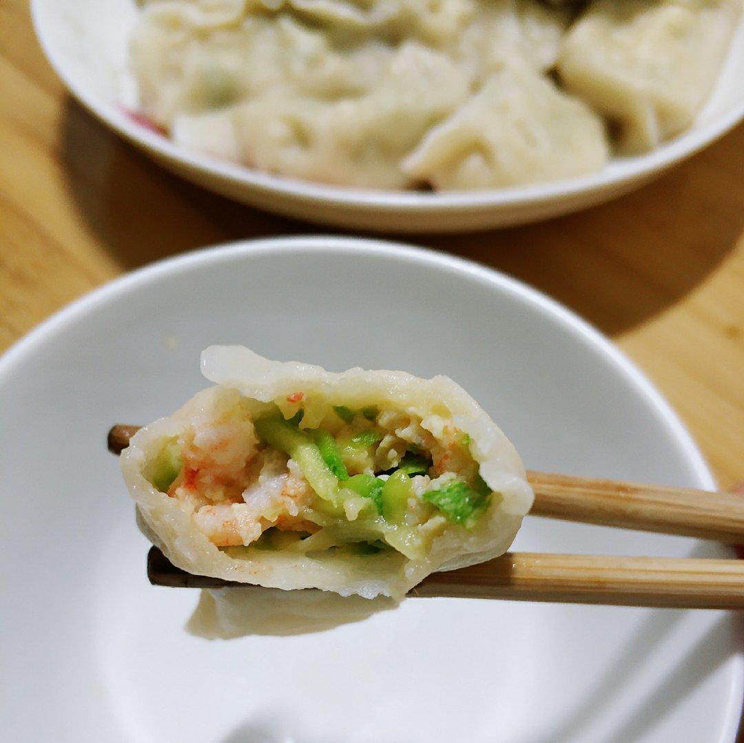 【西葫芦鸡蛋虾仁三鲜饺子图片】echolee_1002_下厨房