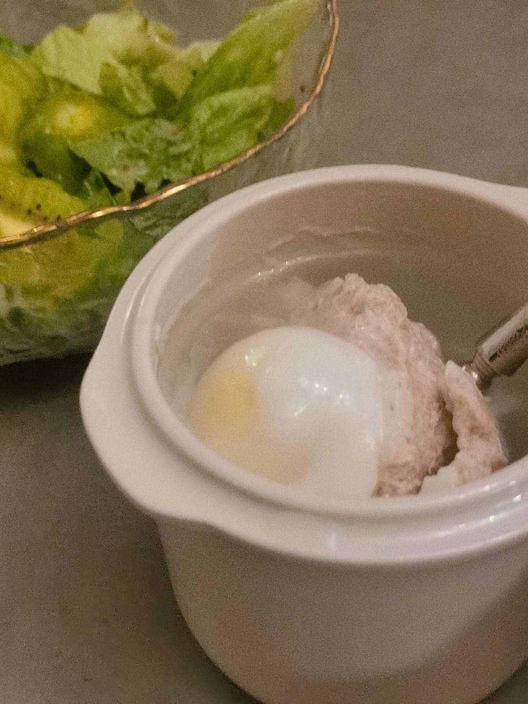 鸡蛋肉饼汤