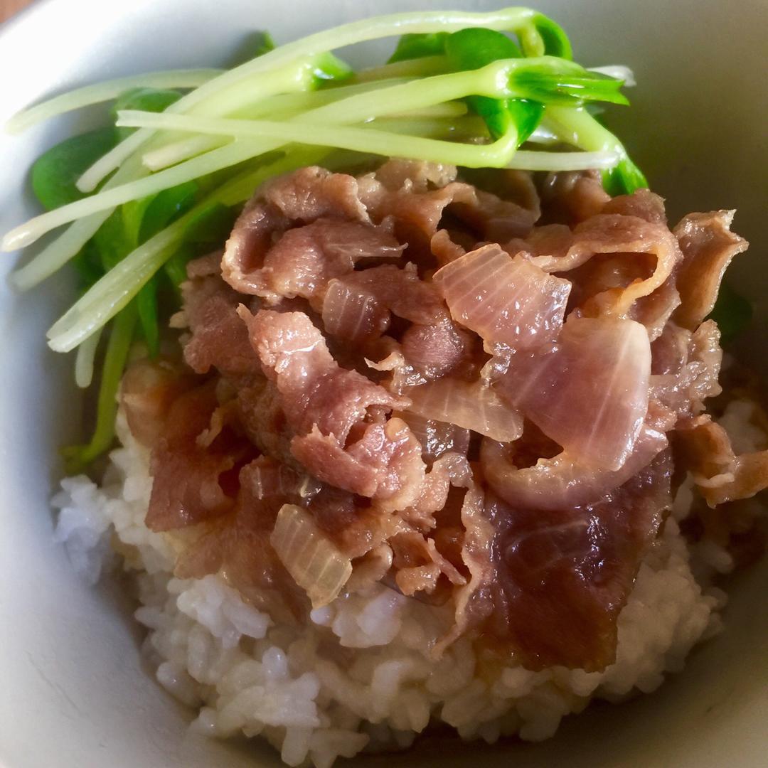 吉野家牛肉饭（牛丼）