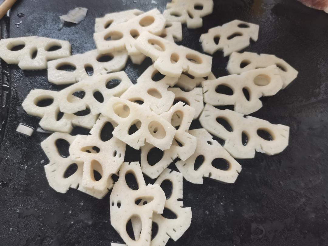 家常快手菜小炒藕丁真香