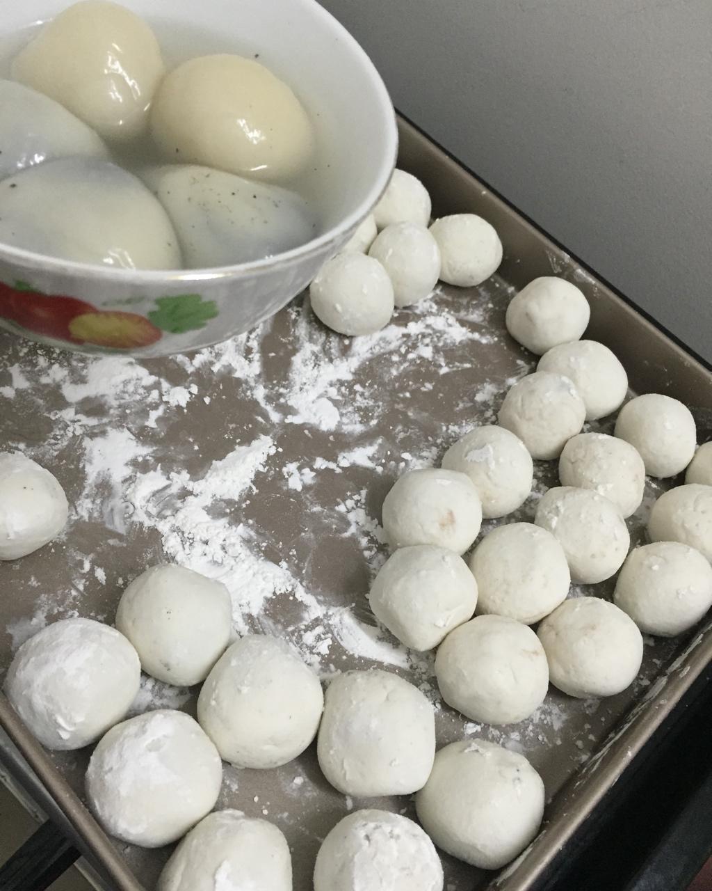 奶黄馅牛奶汤圆