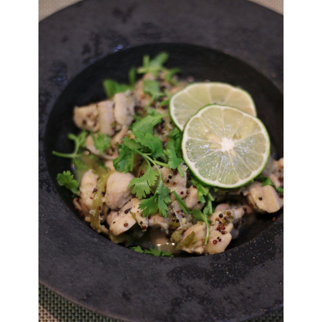 【健康三餐】青柠香菜鸡胸藜麦饭