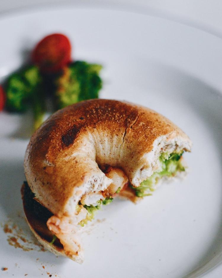 Joy桑~ 请把厨房收拾干净