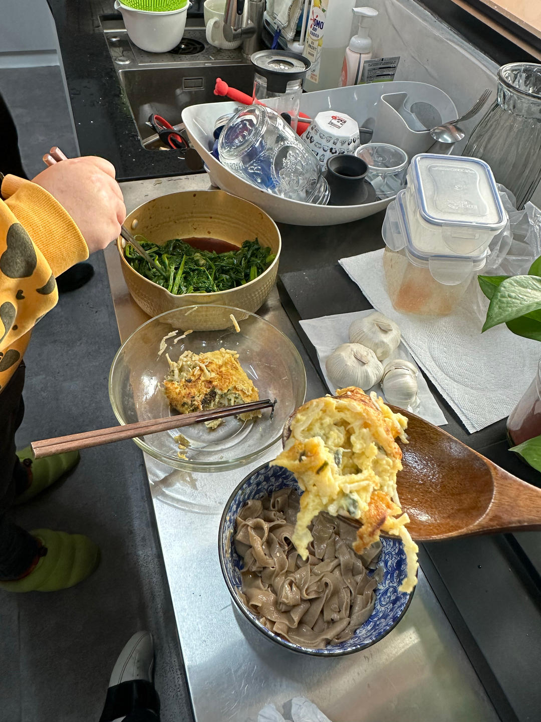 金针菇蛋饼
