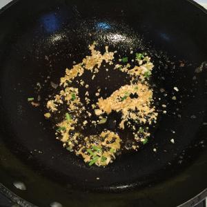 油焖大虾的做法 步骤7
