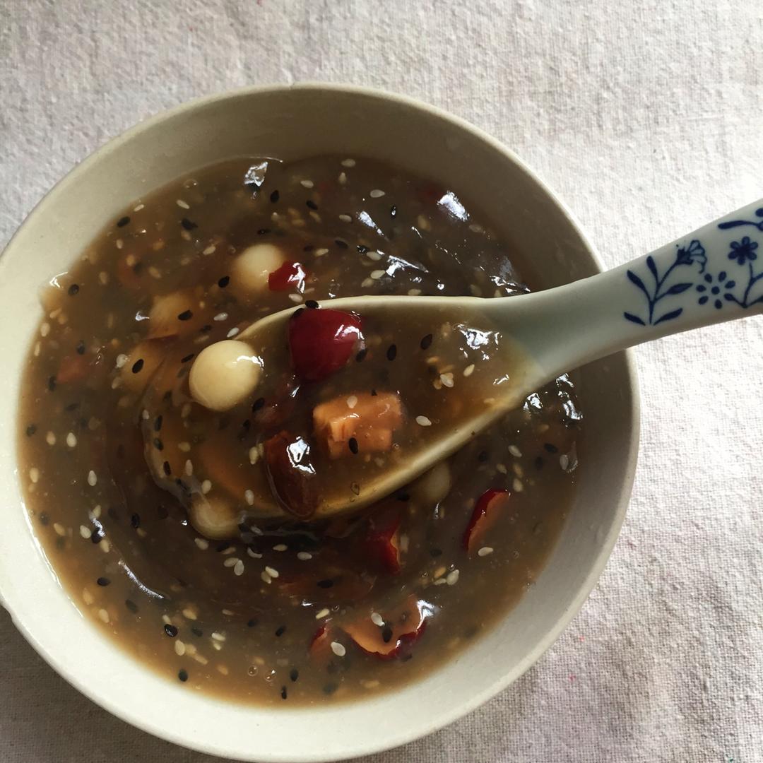 兔子廚房做过山粉糊没有花生葡萄干iphone 拍摄于