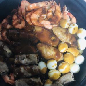 鸡翅鲜虾焖锅的做法 步骤12