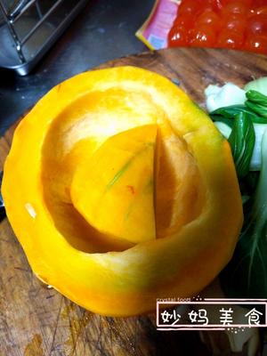 咸蛋黄焗南瓜🎃的做法 步骤1