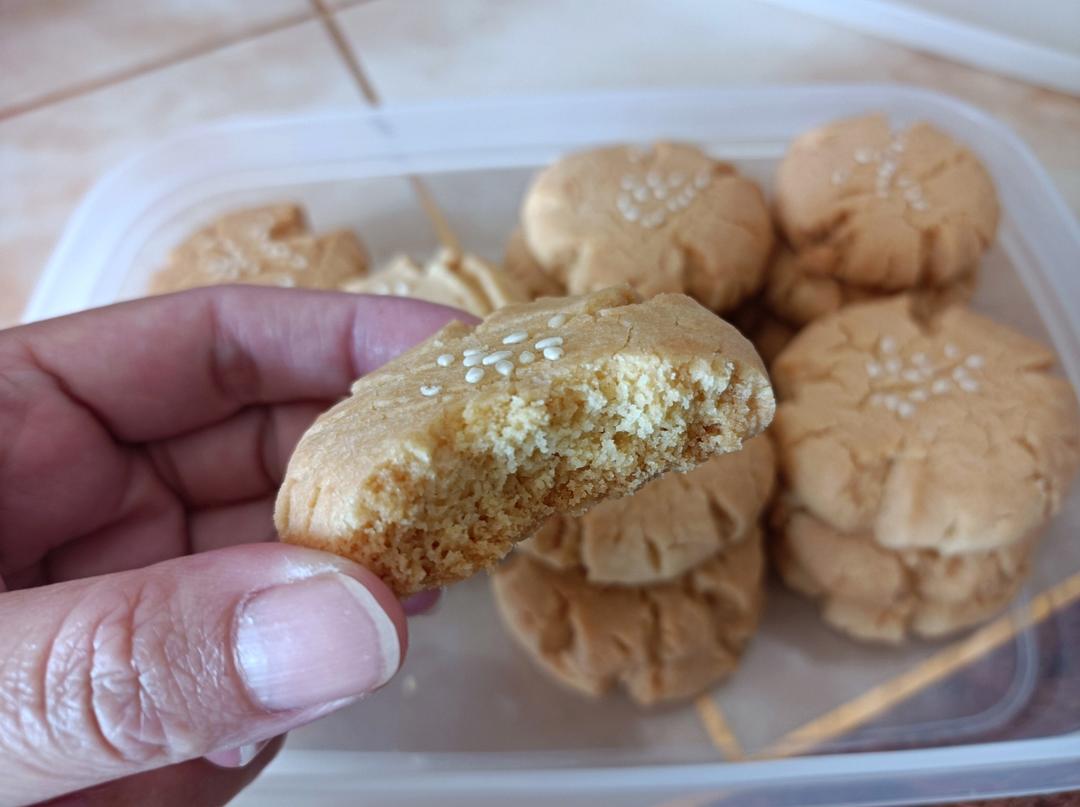 玉米油版老式桃酥-简单快手0失败【烤箱版食谱】