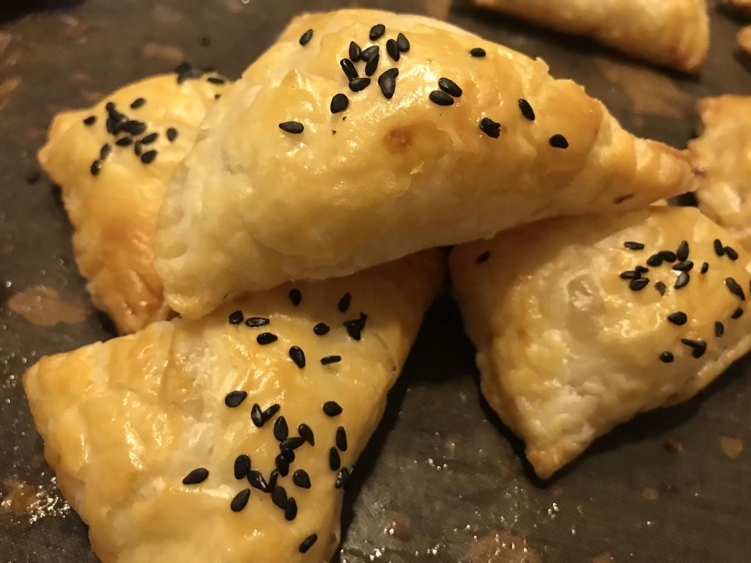 不用开酥，不用揉面，也能做香甜酥脆的苹果派
