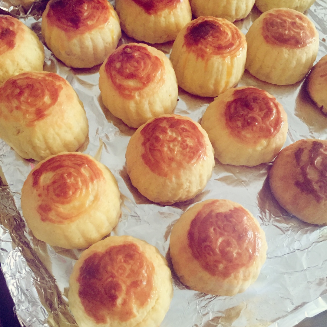 半岛酒店奶黄月饼——号称月饼界的劳斯莱斯