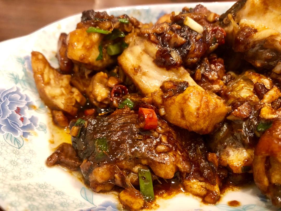 红烧鱼块