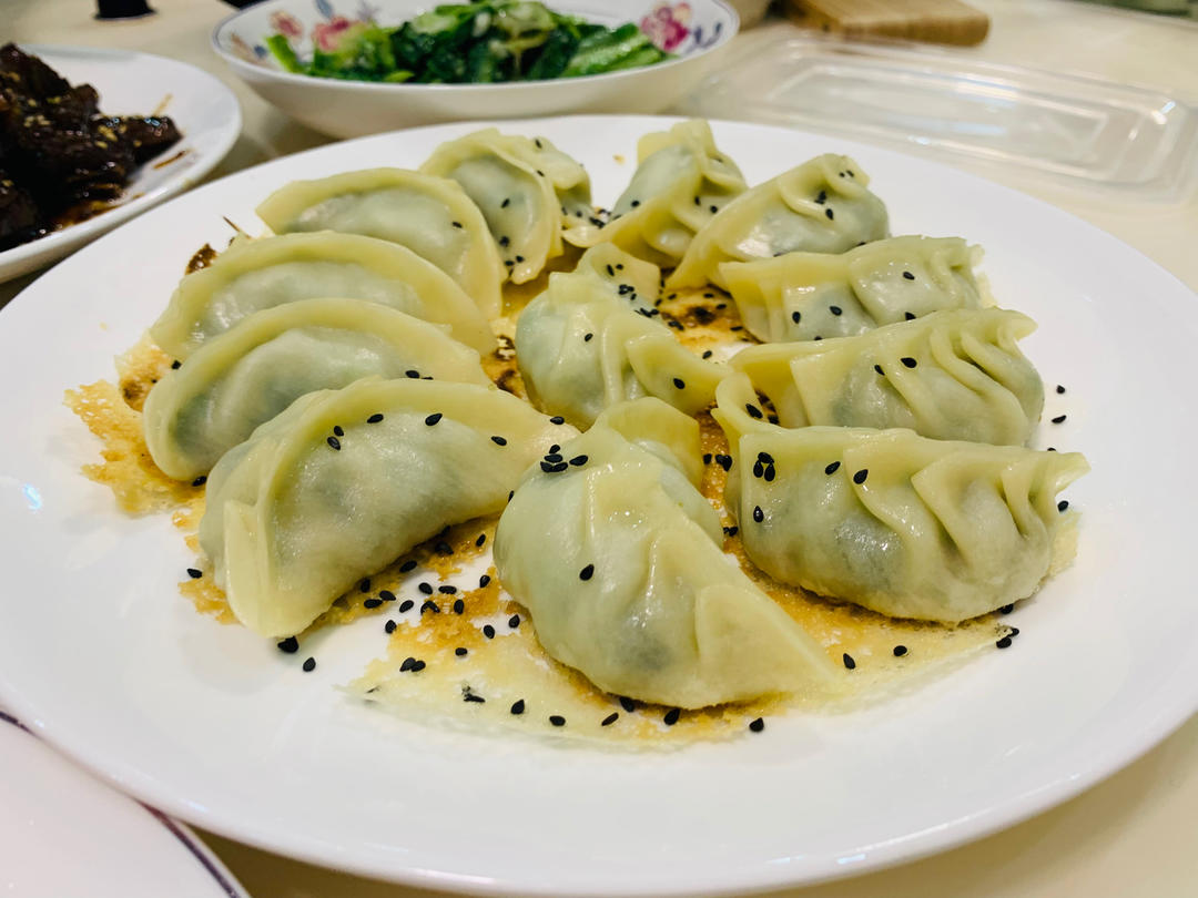 速冻饺子版煎饺