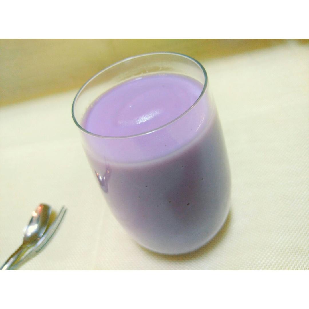 钱小珠做的丝滑浓香芋头拿铁奶昔