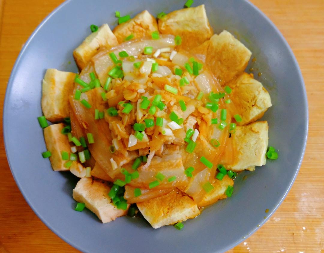 冻豆腐蒸五花肉