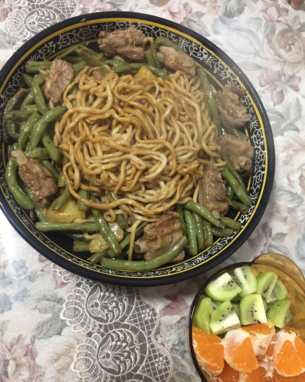 排骨豆角焖面
