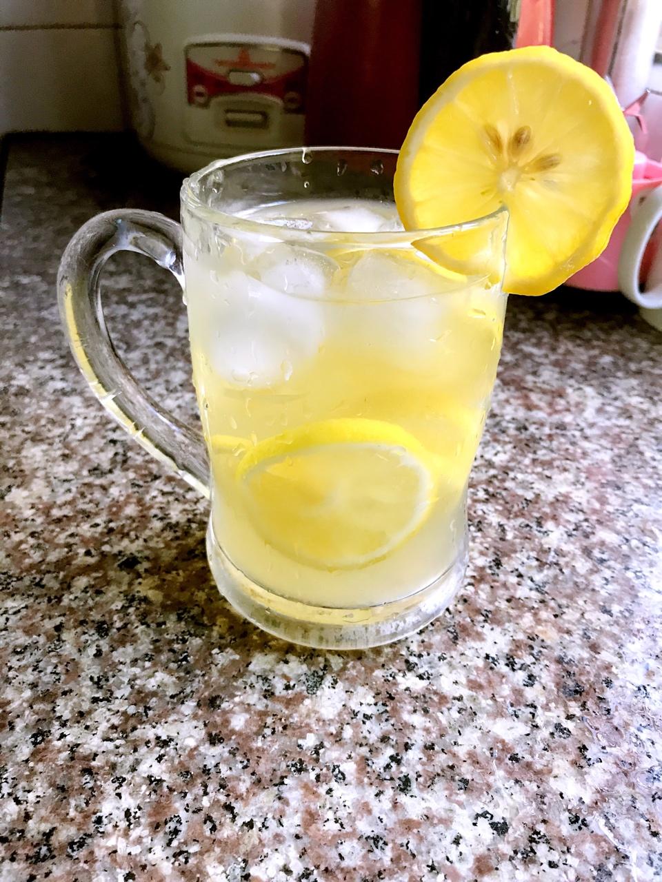 蜂蜜柠檬水