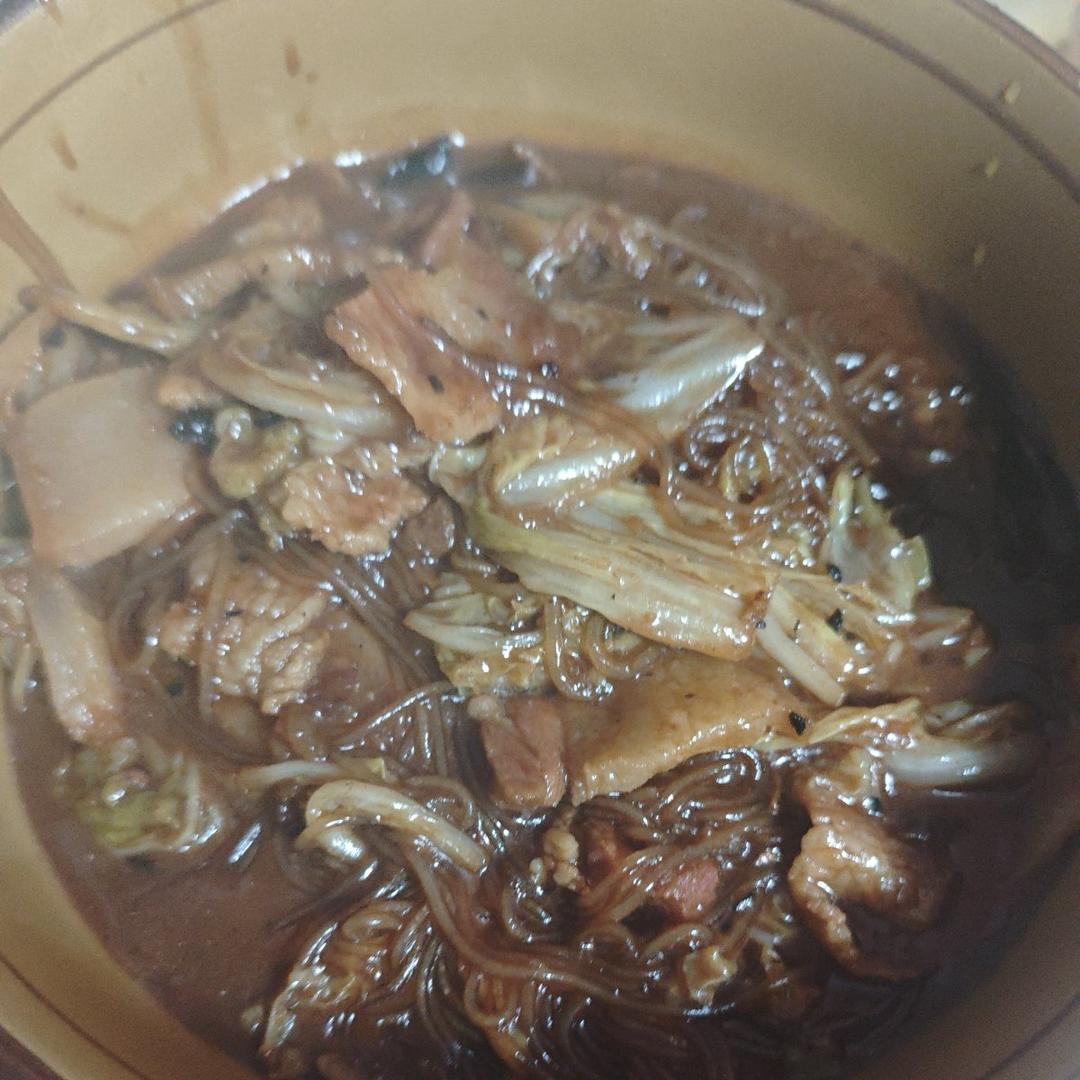 猪肉炖白菜粉丝