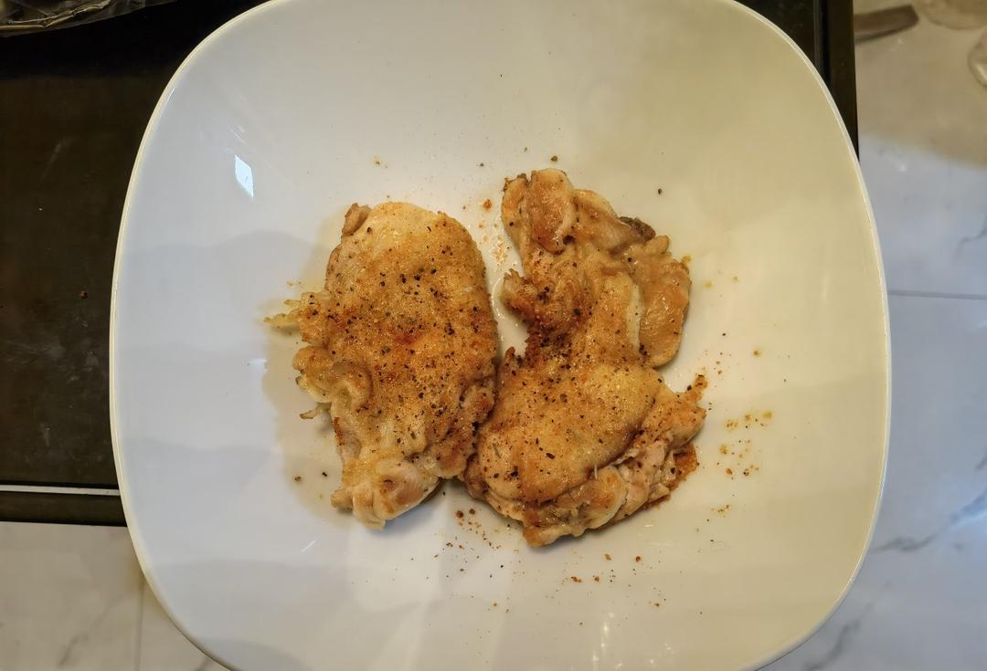 狂推荐的无油脆皮煎鸡腿排