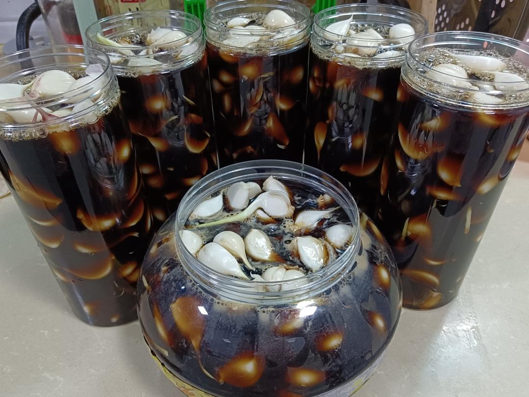 腌甜蒜糖蒜