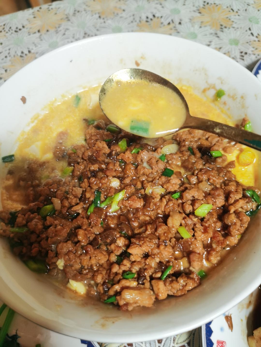鸡蛋抱豆腐