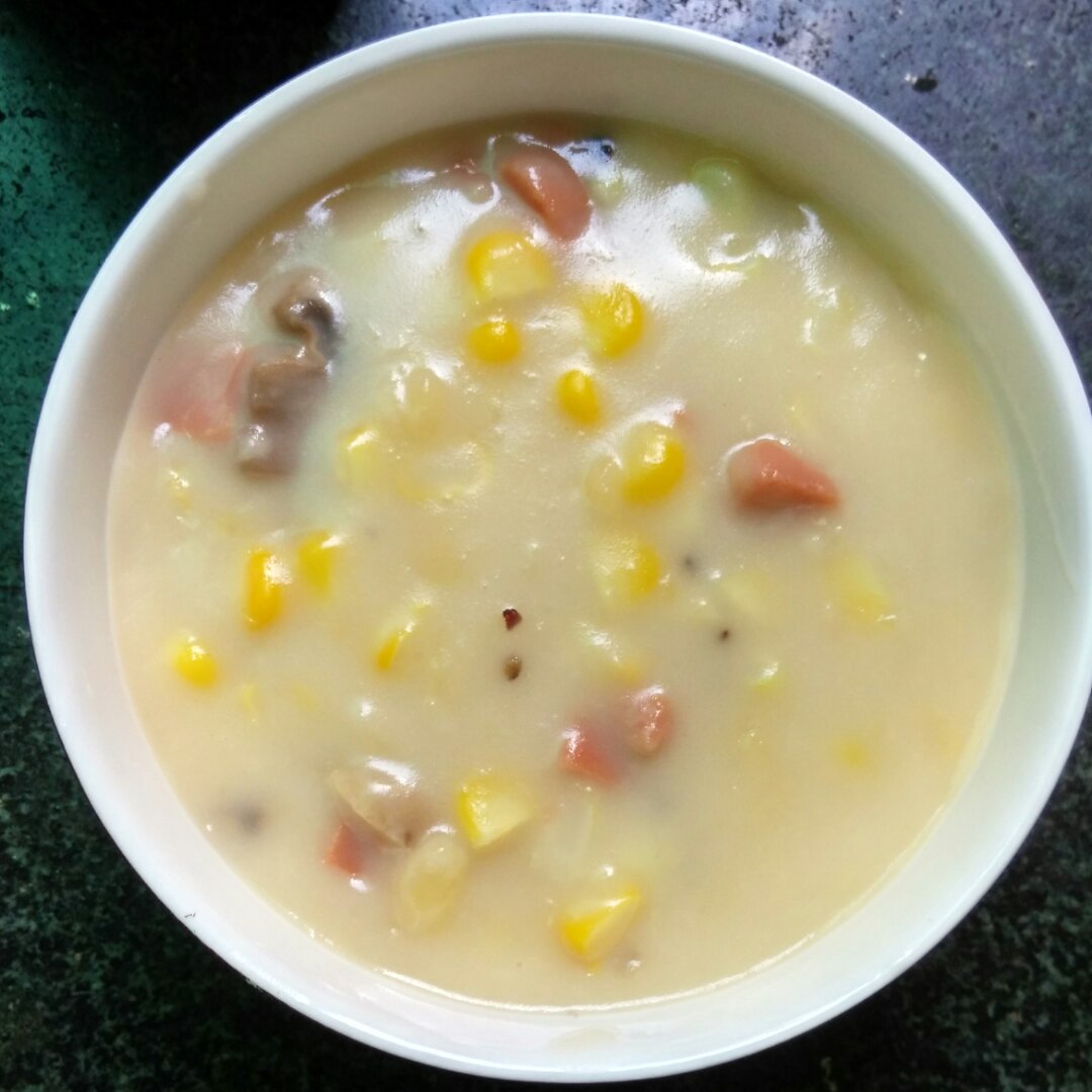 麦路人做的火腿玉米浓汤