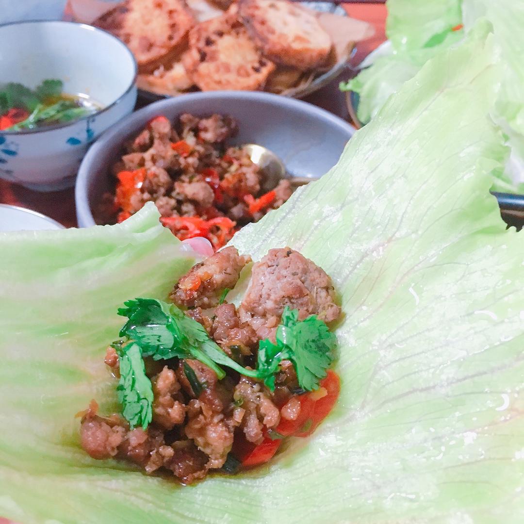 【终极烹饪课程】辣牛肉生菜卷