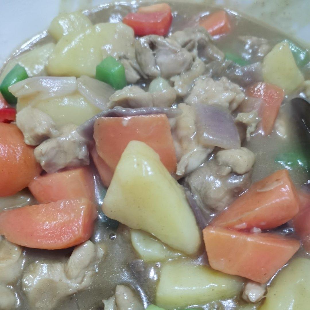 零失败日式咖喱鸡肉饭！！最正宗日本家庭做法！简单又好吃！