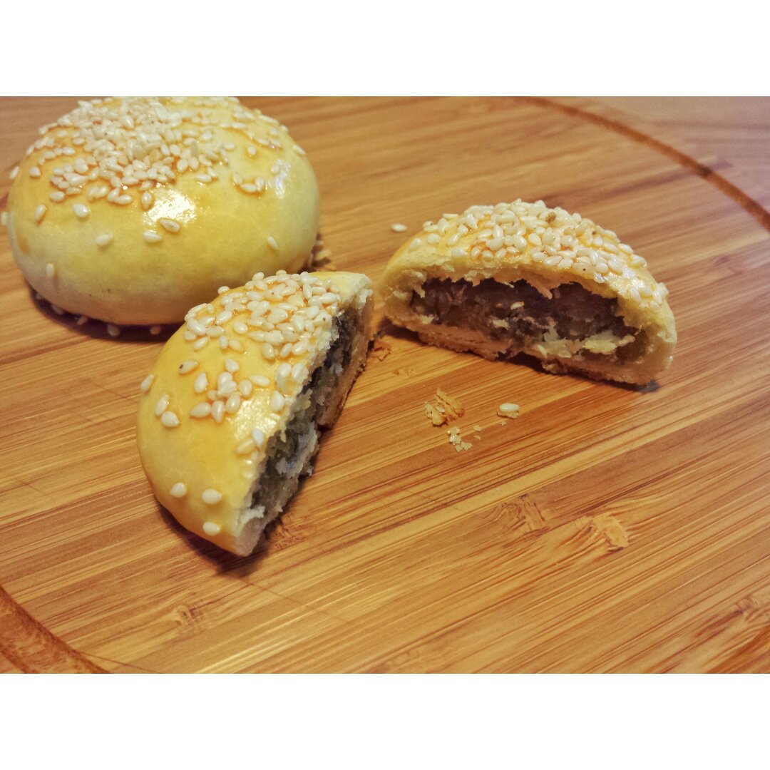 酥皮绿豆饼   酥得掉渣渣