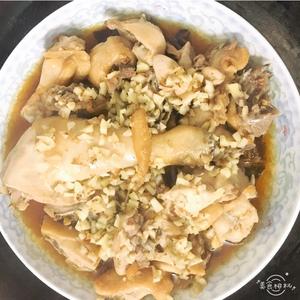 广式沙姜香菇蒸鸡的做法 步骤6