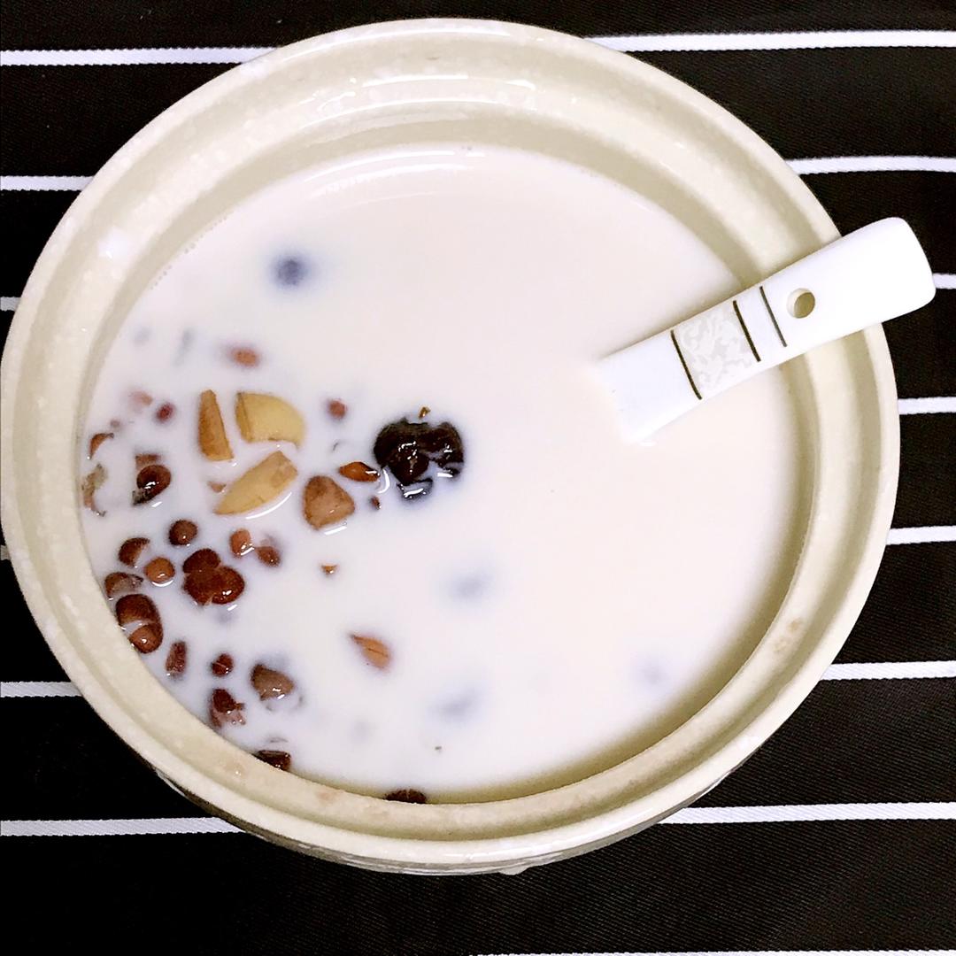 月子餐