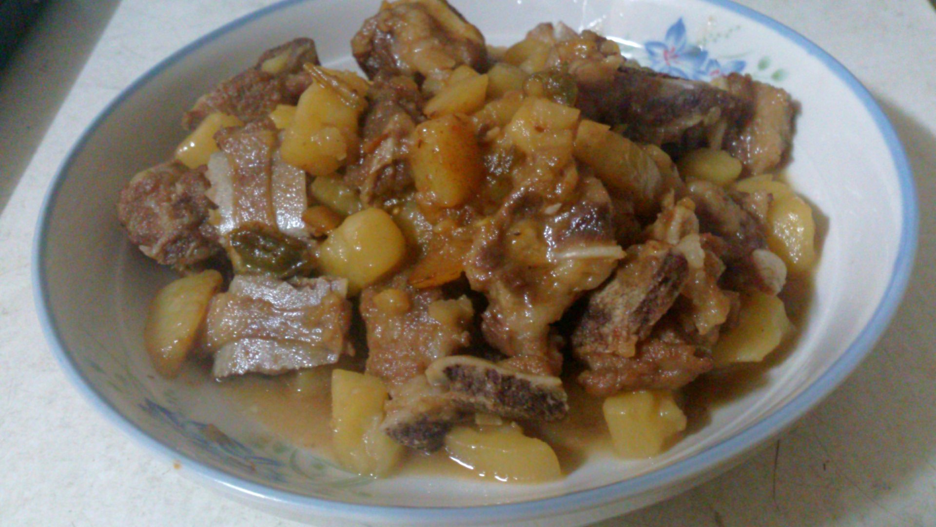 土豆炖排骨