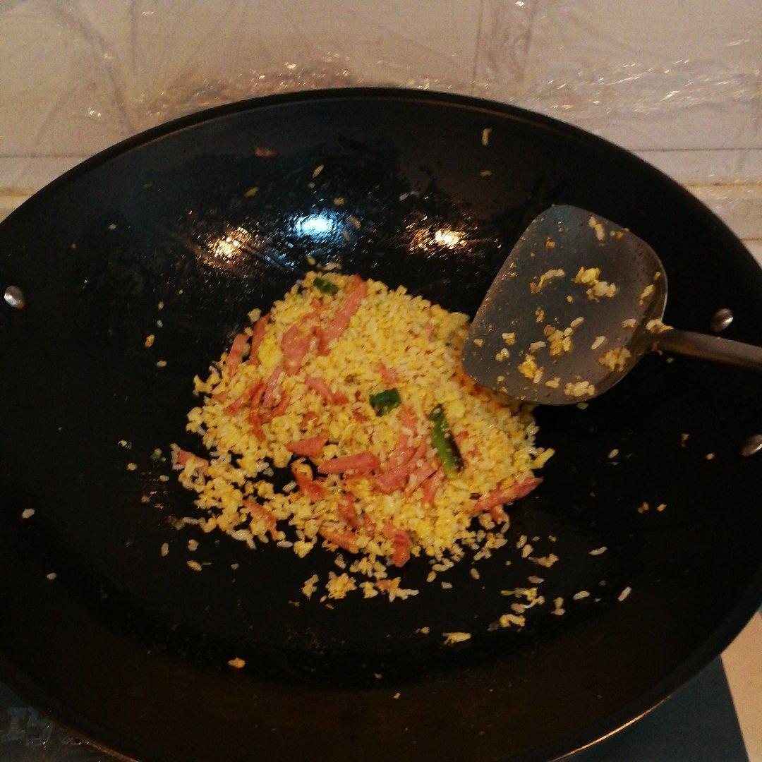 鸡蛋炒饭