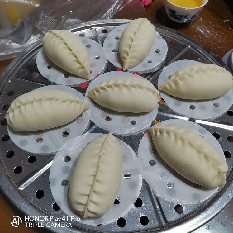 发酵面团-艾草柳叶包
