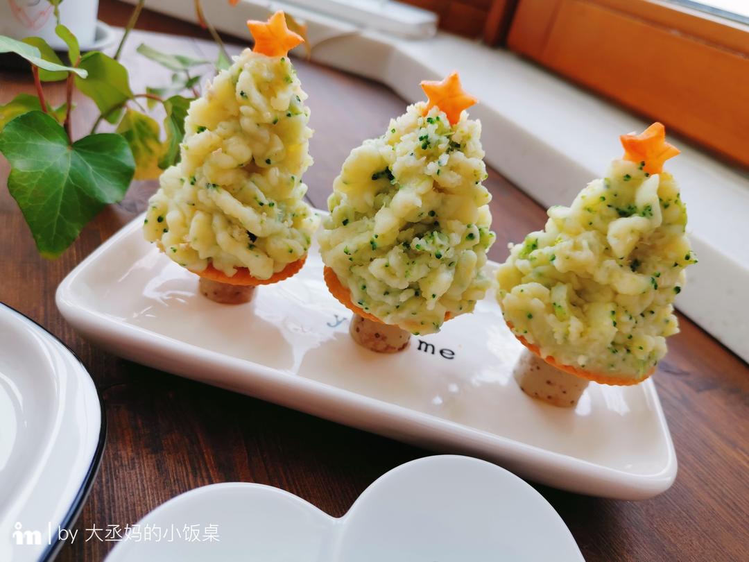 西兰花土豆泥圣诞树