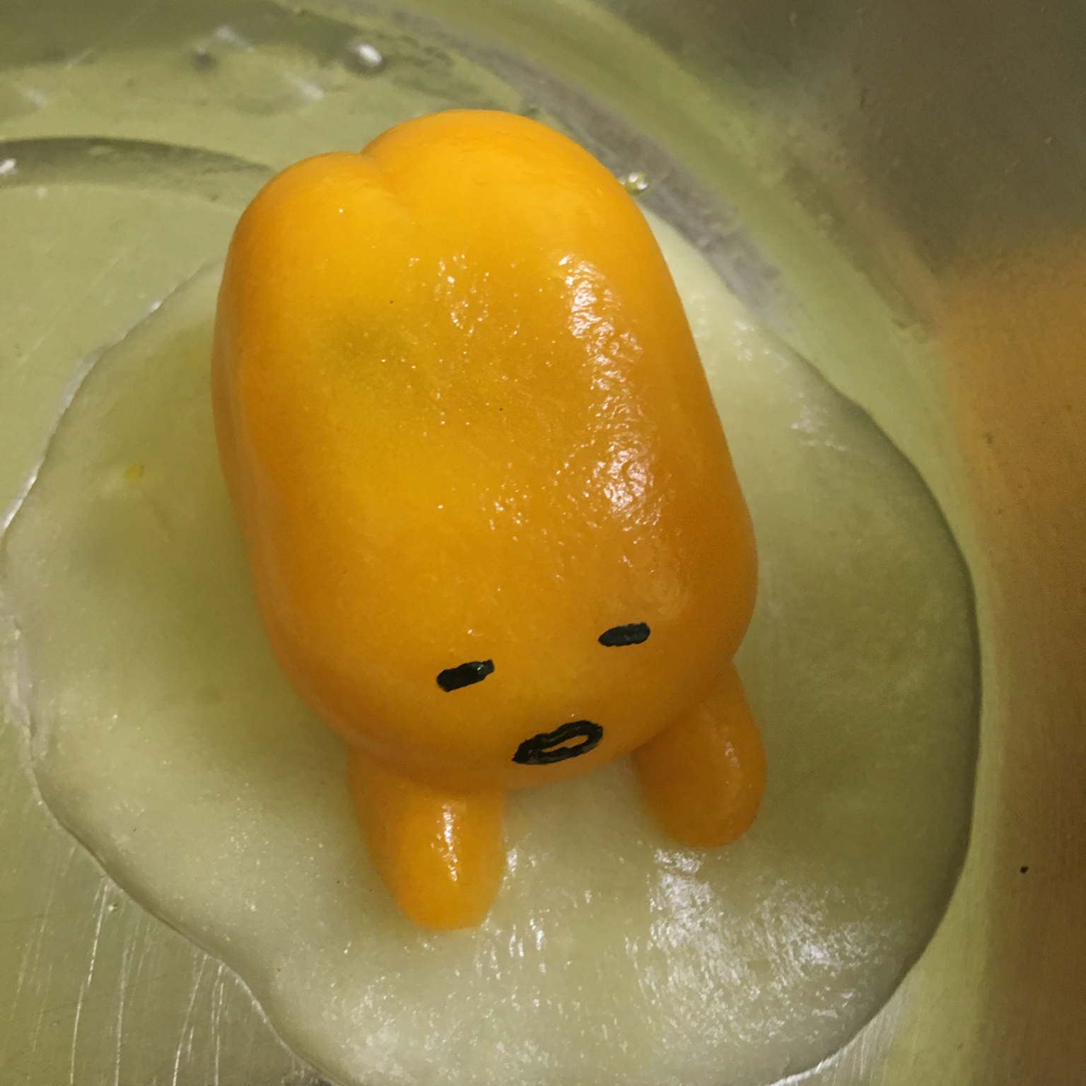 蛋黃哥