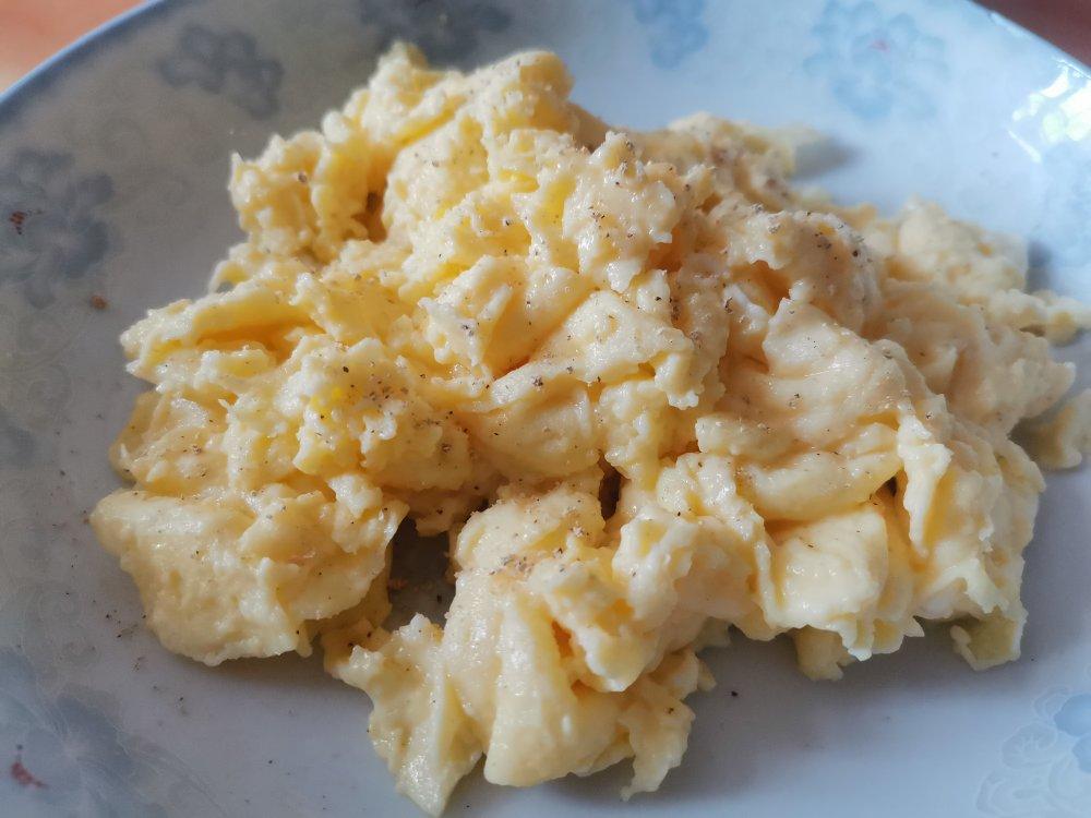 美式炒蛋 scrambled eggs