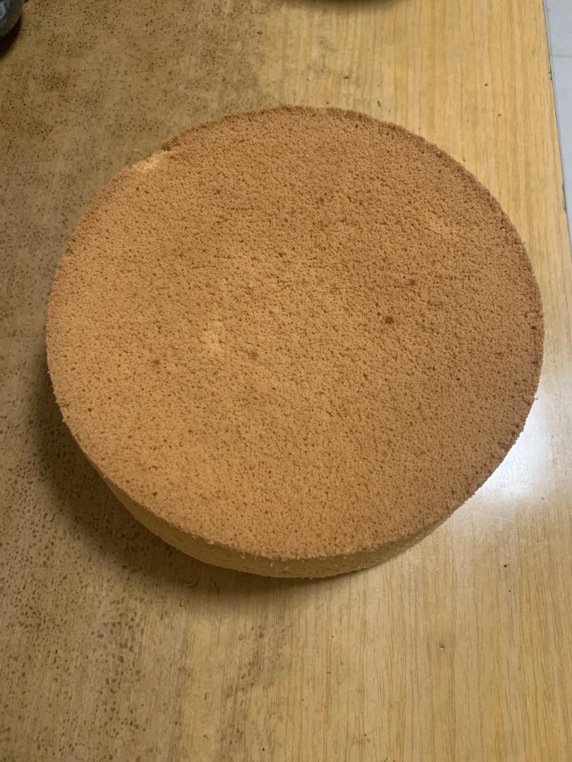 烤箱做蛋糕（戚风蛋糕的做法）