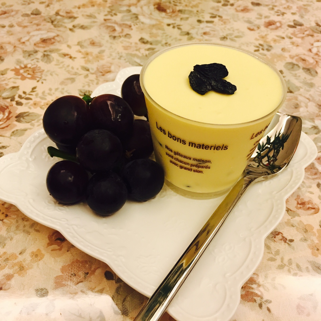 朗姆黑加仑冰淇淋 Rum Raisin Ice cream
