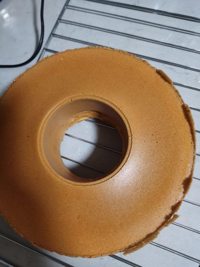 六分钟制作万能戚风蛋糕胚（附翻拌手法）