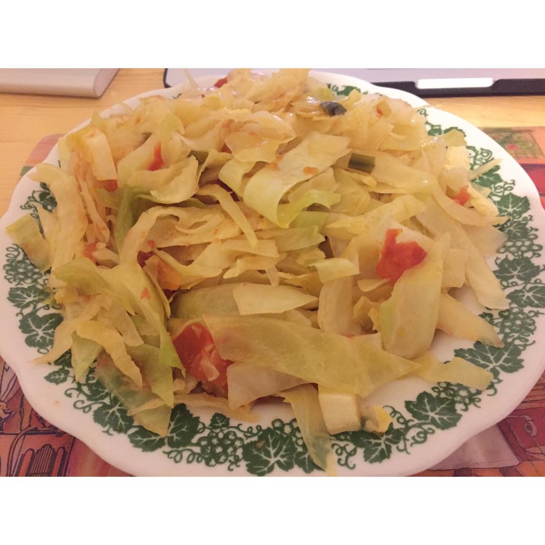 番茄炝炒圆白菜