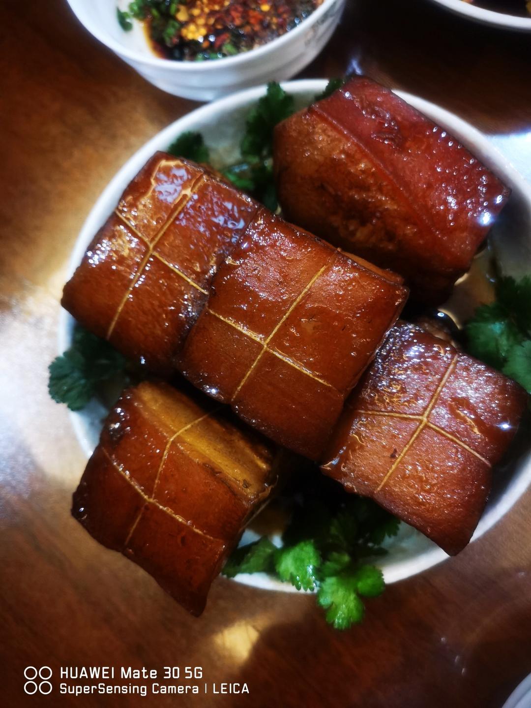 【东坡肉】