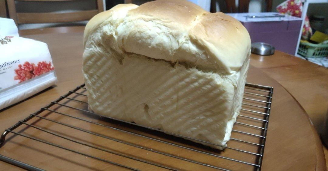 吐司，奶香手撕面包，超级香浓